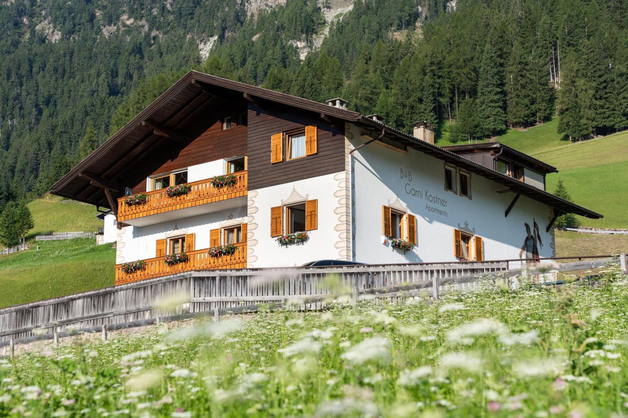 Garni Kostner Hotel Ortisei Eksteriør billede